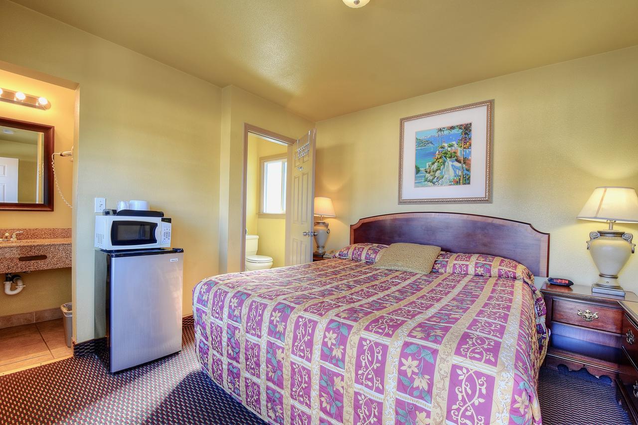 Bayside Inn Monterey Eksteriør billede