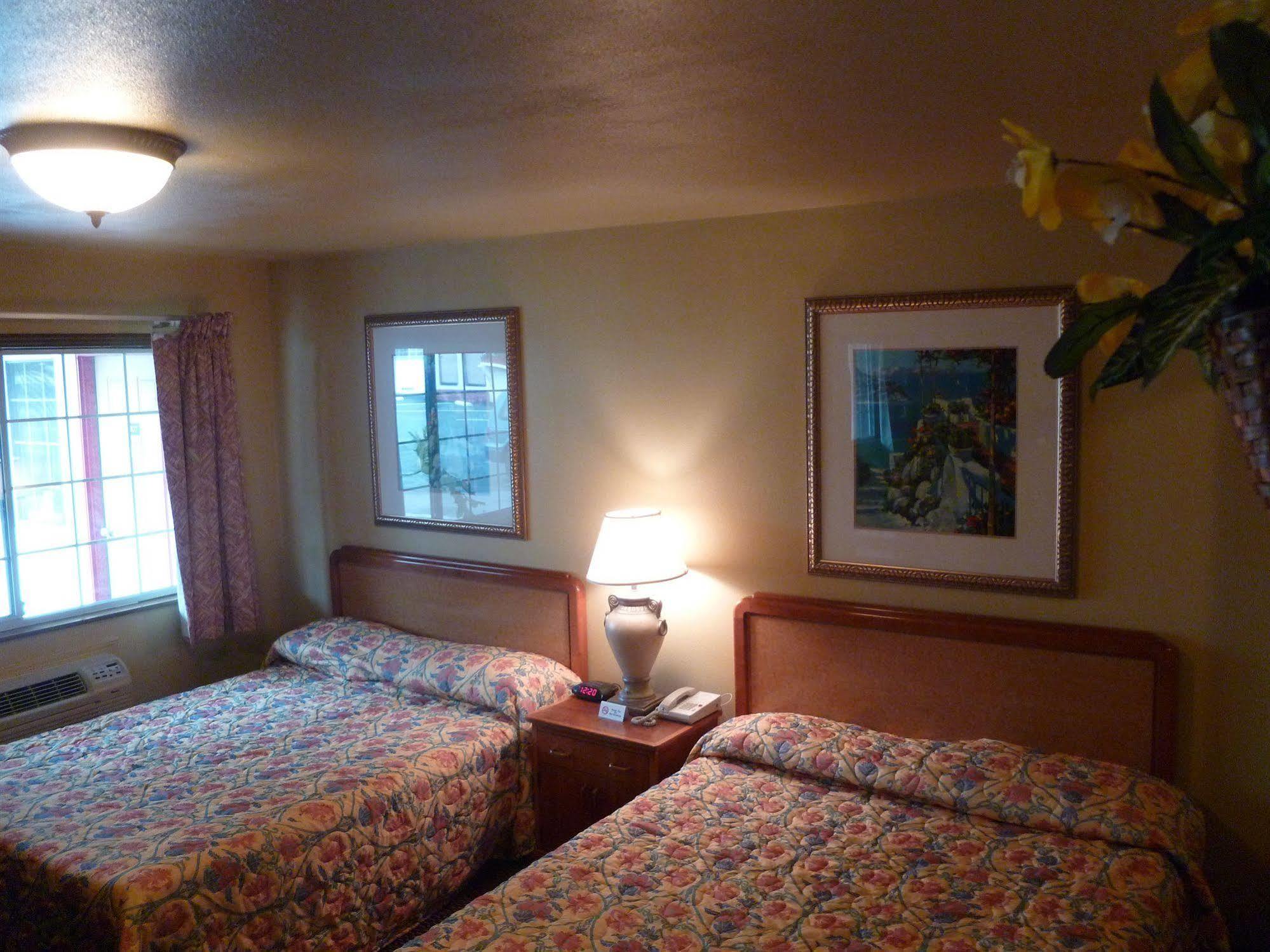 Bayside Inn Monterey Eksteriør billede
